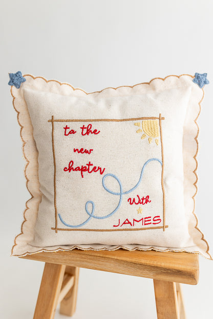 'to the new chapter' yastık