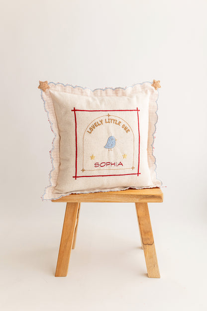 'lovely little one' yastık